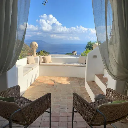 Il Melograno Holiday home Leni